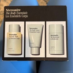 Nécessaire The Body Essentials Set